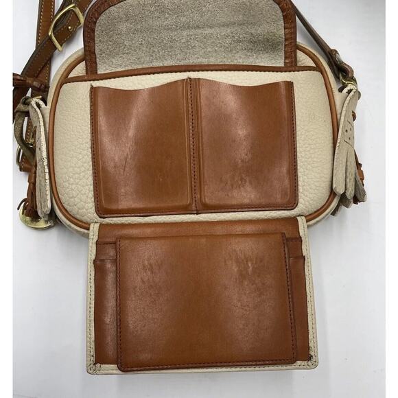 Dooney & Bourke Vintage Beige Brown Pebbled Leather Flap Convertible Crossbody - Picture 6 of 15